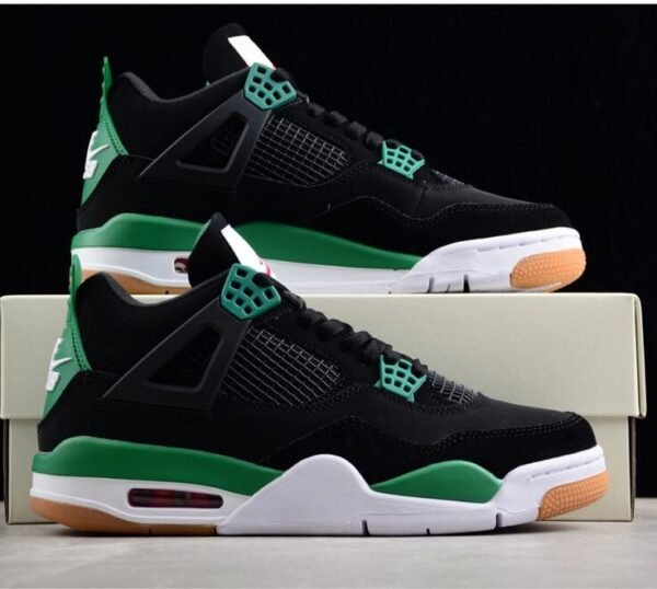 Nike SB x Air Jordan 4 Alternate Black