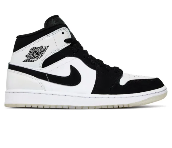 NIKE AIR JORDAN 1 MID