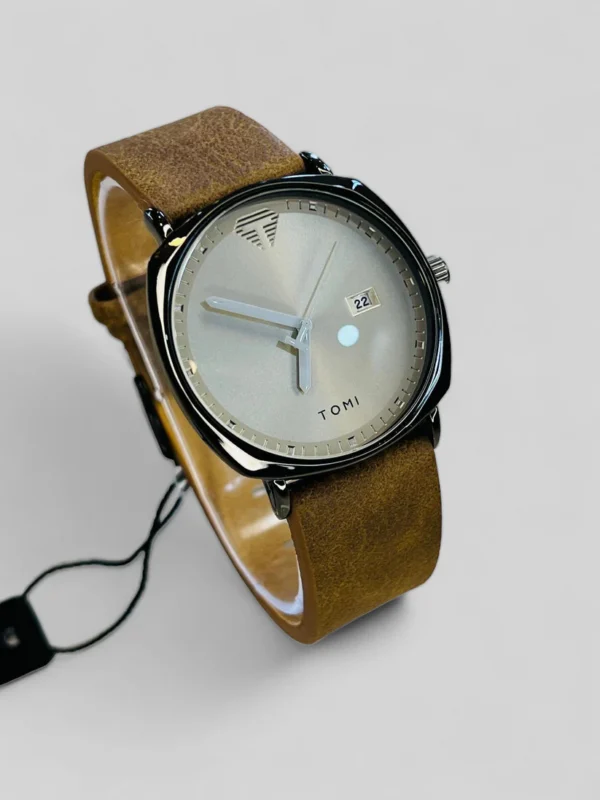 TOMI T044 Watch Date Leather Strap